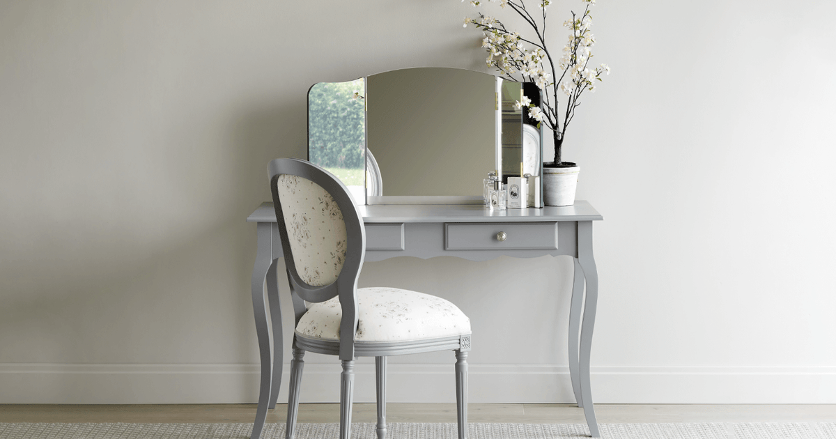 Gray dressing store table chair