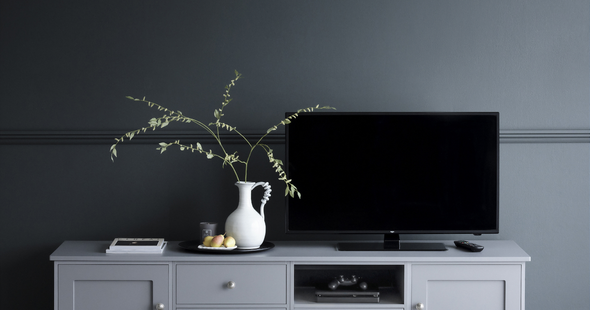 Modular outlet media storage