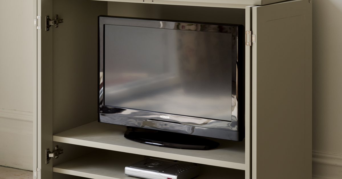 Tv unit with doors top to hide tv