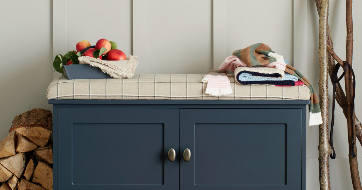 Shoe bench with drawers sales
