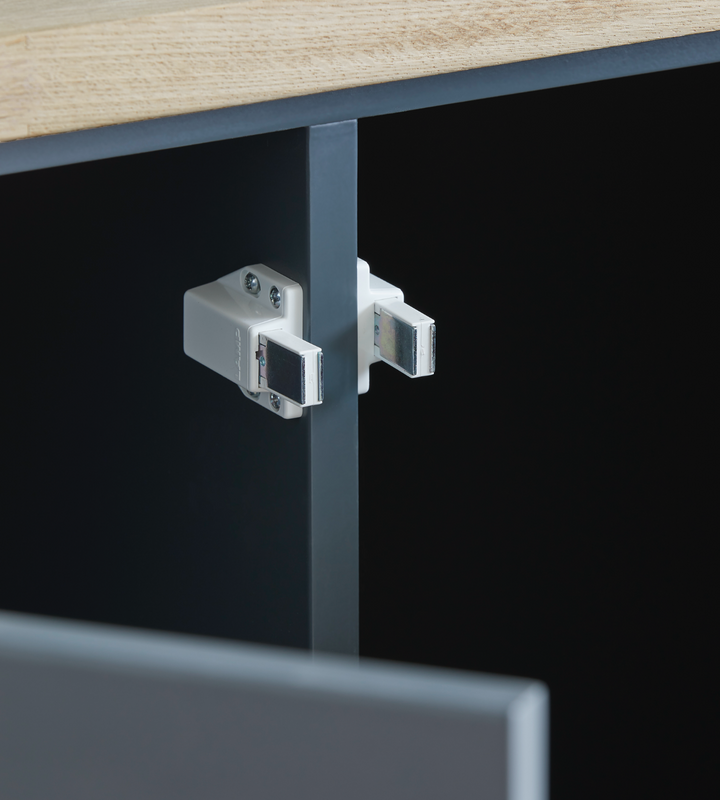 Bruton handleless sideboard with painted top