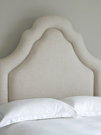 Regal rounded headboard with padded border