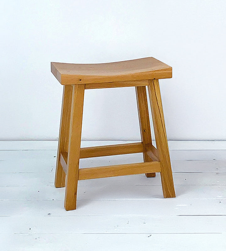 Nordic stool low
