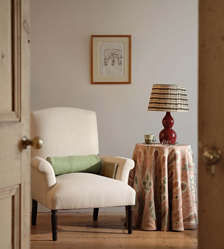 Oliver's Evesham armchair