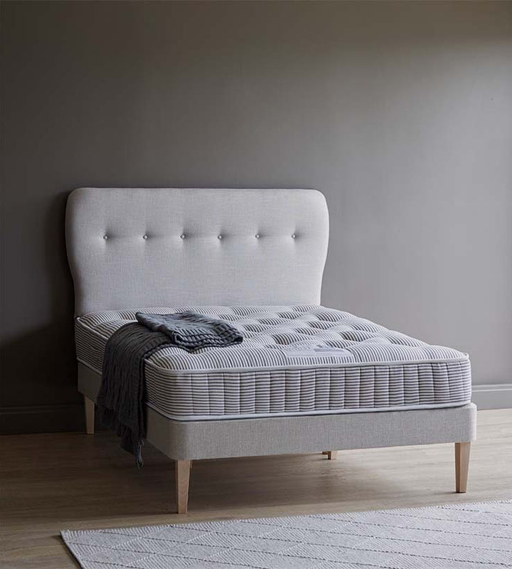 Hamilton divan