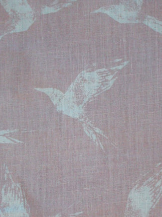 Bollin bird 03 - white on soft pink