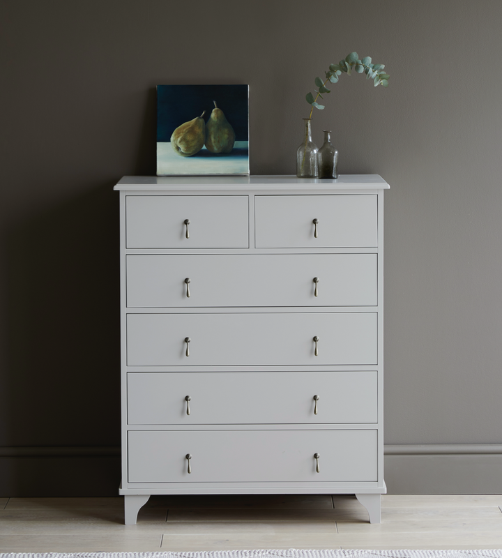 Extra large Evesham chest of drawers