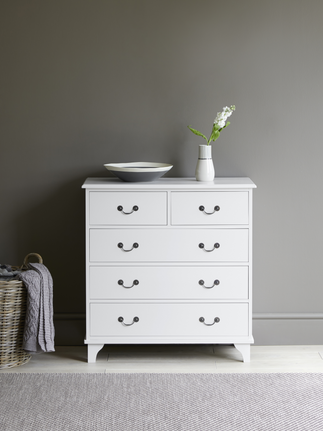 Large Evesham chest of drawers