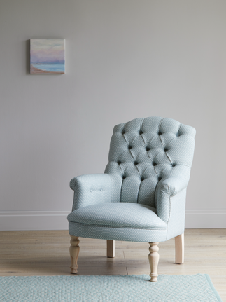 Rochester spoonback chair