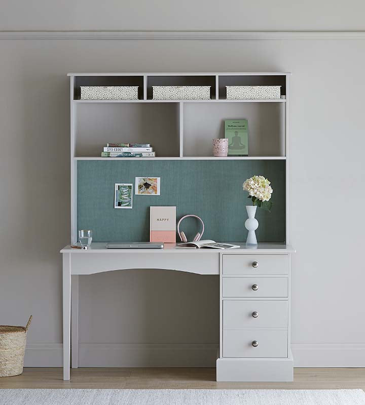 Childrens Rochester single pedestal table