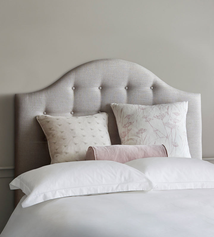 Shallow buttoned headboard