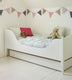 Sleigh bed